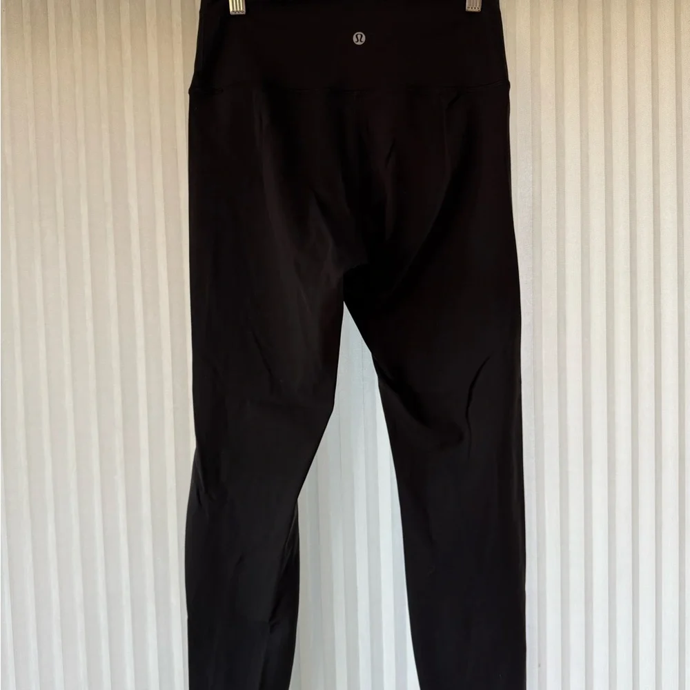 Lululemon Fast and Free Leggings - Picture 2 of 2